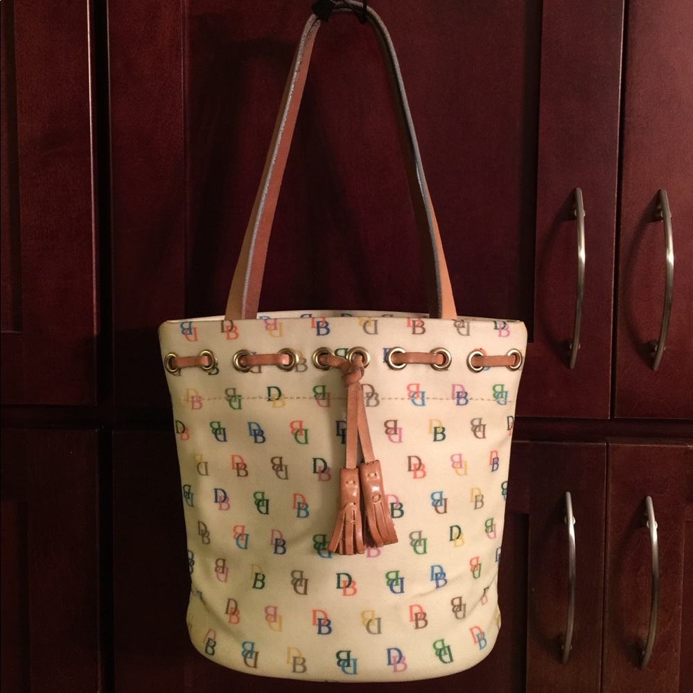 Vintage Dooney and Bourke purse